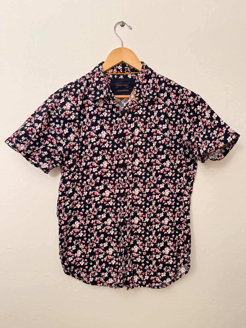 Gentlemen’s Outfitters Floral Button Up Shirt Men’s Navy Pink Short Sleeve